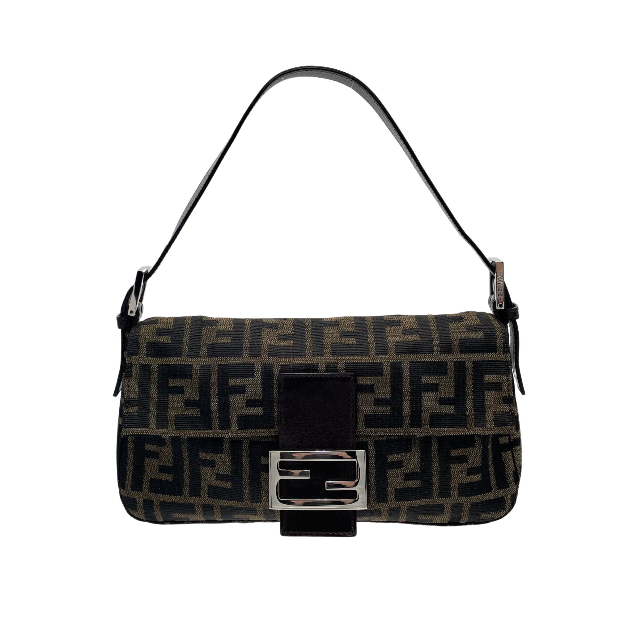 Fendi Baguette Zucca - Le Look