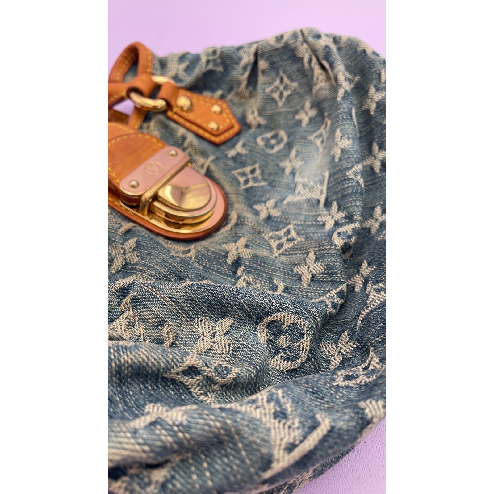 Louis Vuitton Denim Mini Pleaty - Le Look