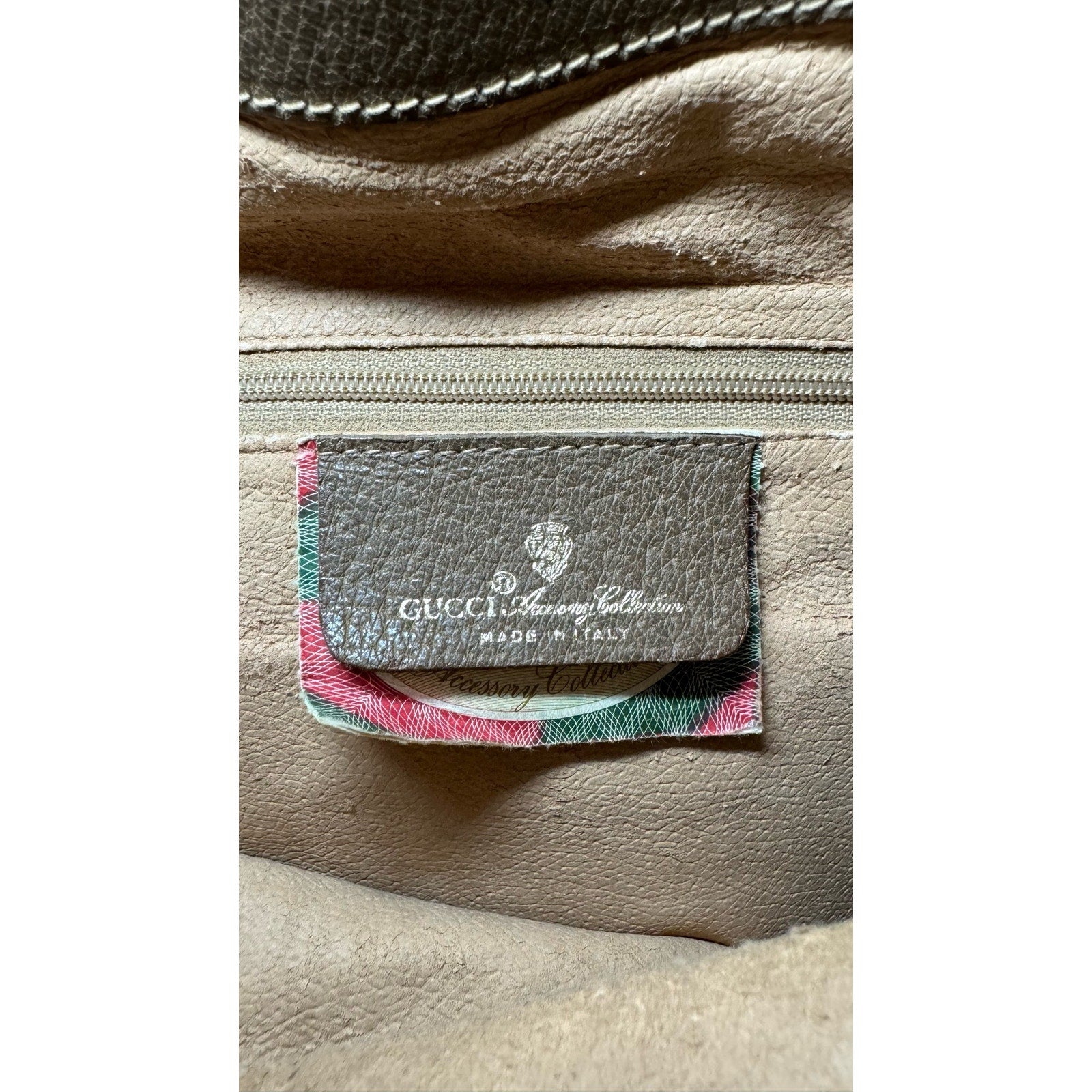 Vintage Gucci GG Clutch - Le Look